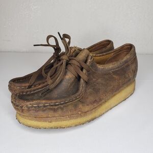 Clarks Originals Distressed Brown Moccasins with Cream Sole Wallabees